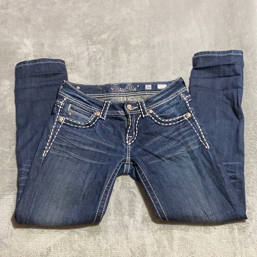 Miss Me Capris Jeans